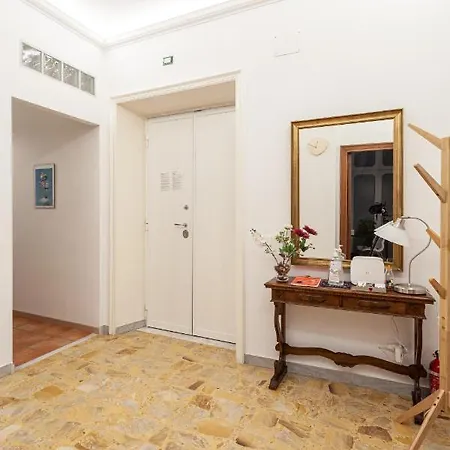 Lägenhet Il Melograno House Rom